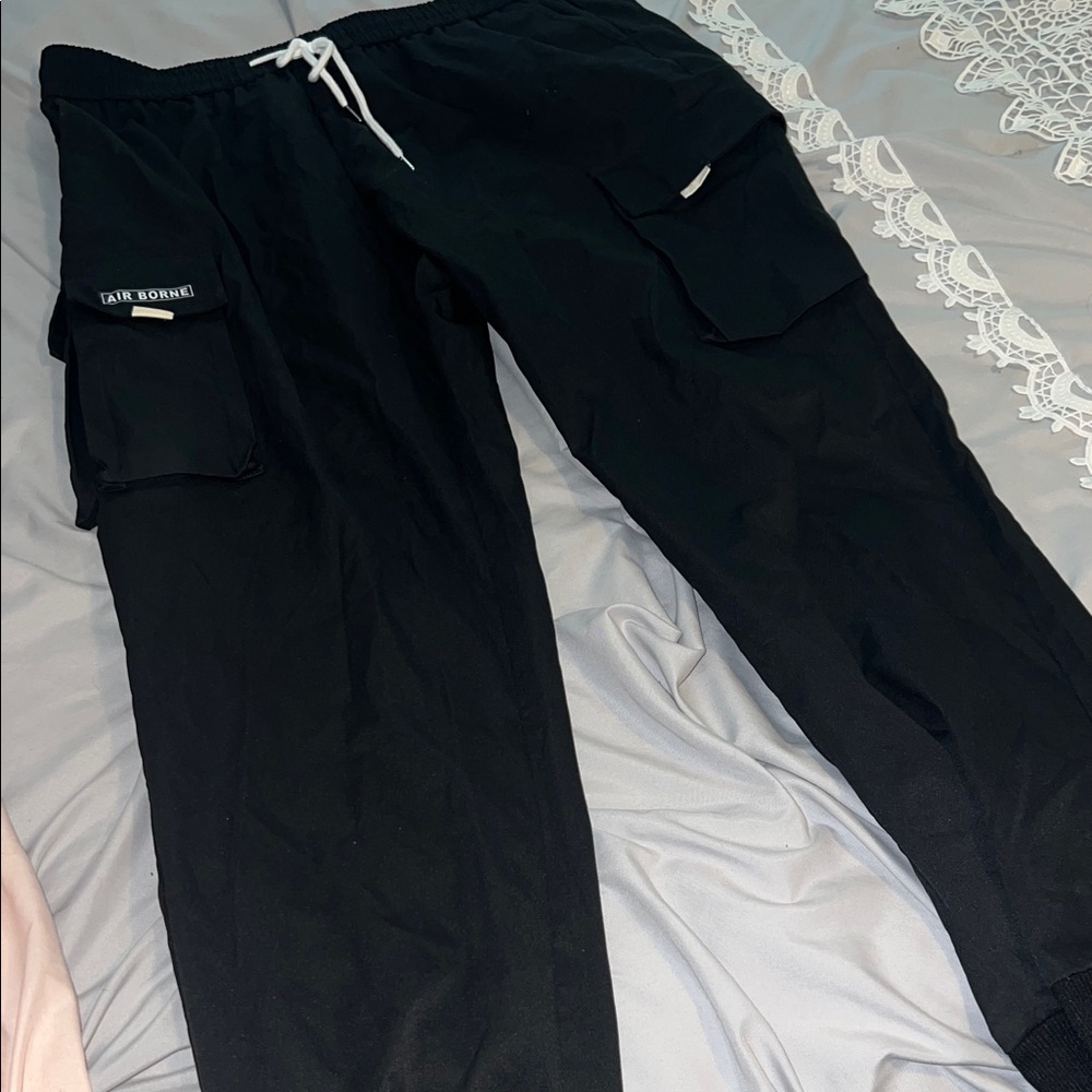 SHEIN Black Cargo Pants for Men